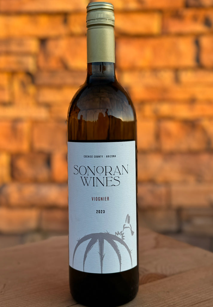 2023 Viognier white wine bottle